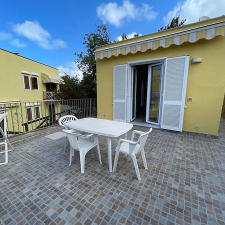 Forio di Ischia Residence Andrea A Mare מראה חיצוני תמונה
