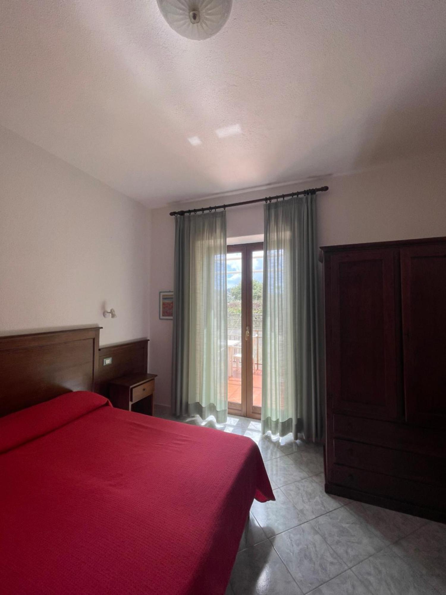 Forio di Ischia Residence Andrea A Mare מראה חיצוני תמונה