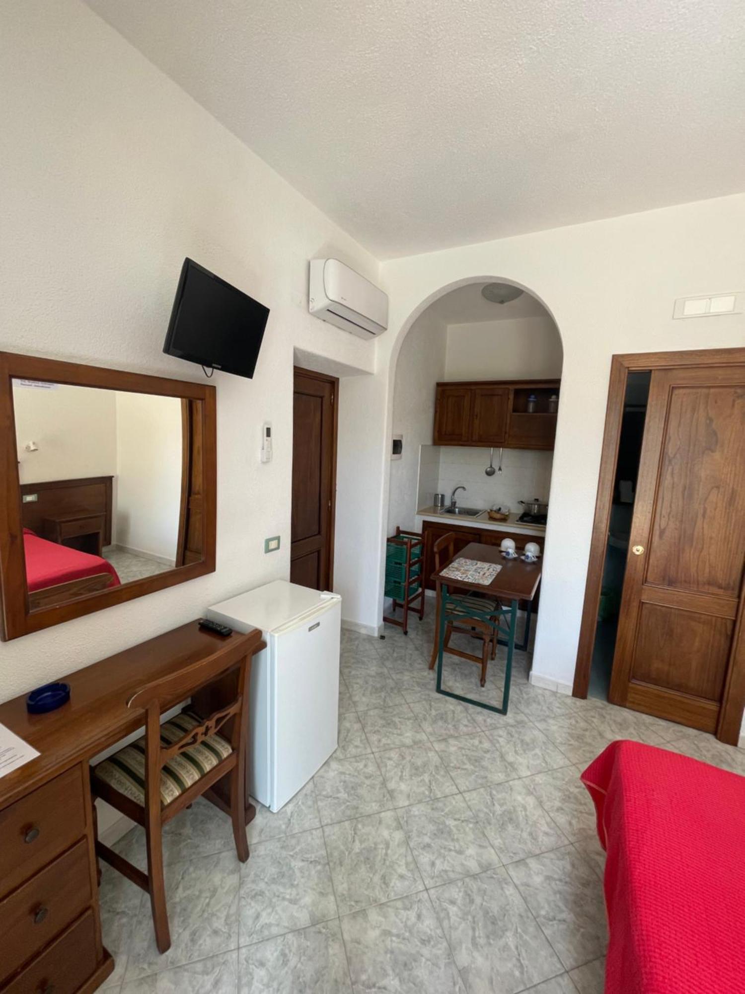 Forio di Ischia Residence Andrea A Mare מראה חיצוני תמונה